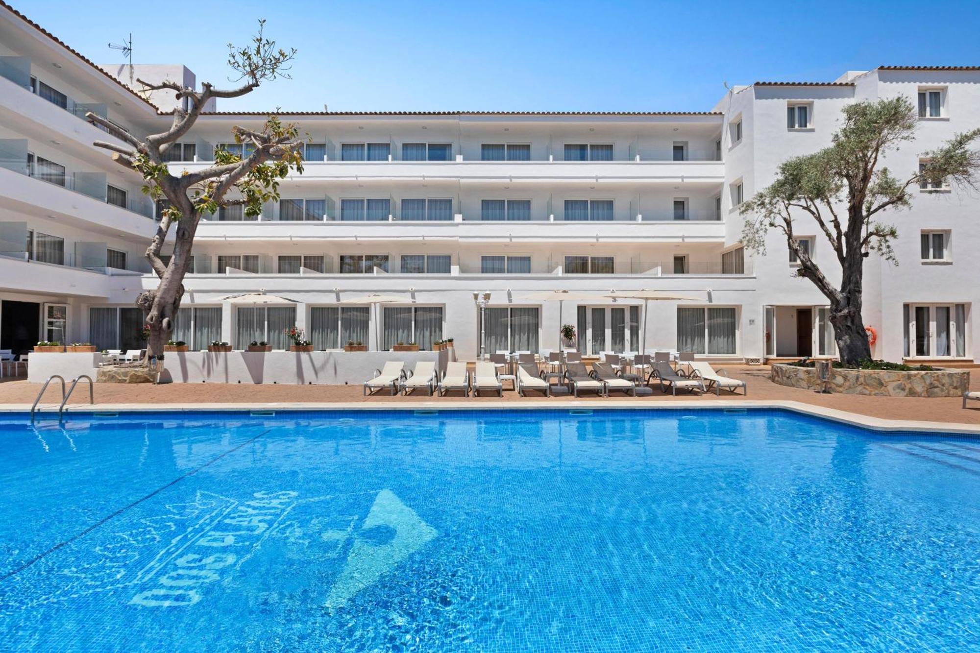 Thb Dos Playas - Adults Only Hotel Cala Ratjada  Exterior photo