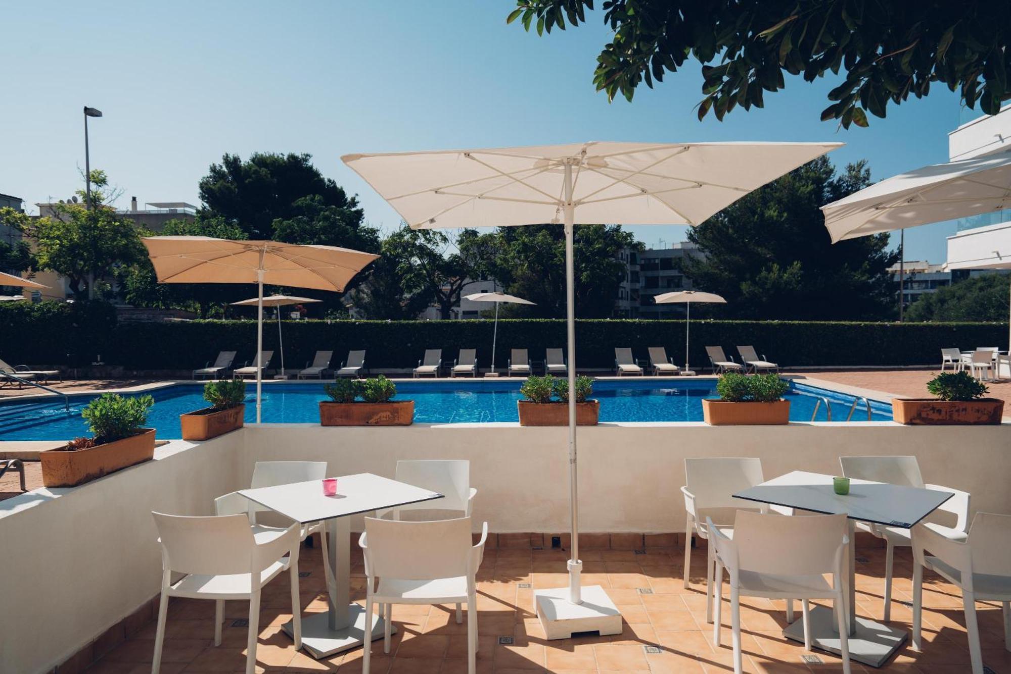 Thb Dos Playas - Adults Only Hotel Cala Ratjada  Exterior photo