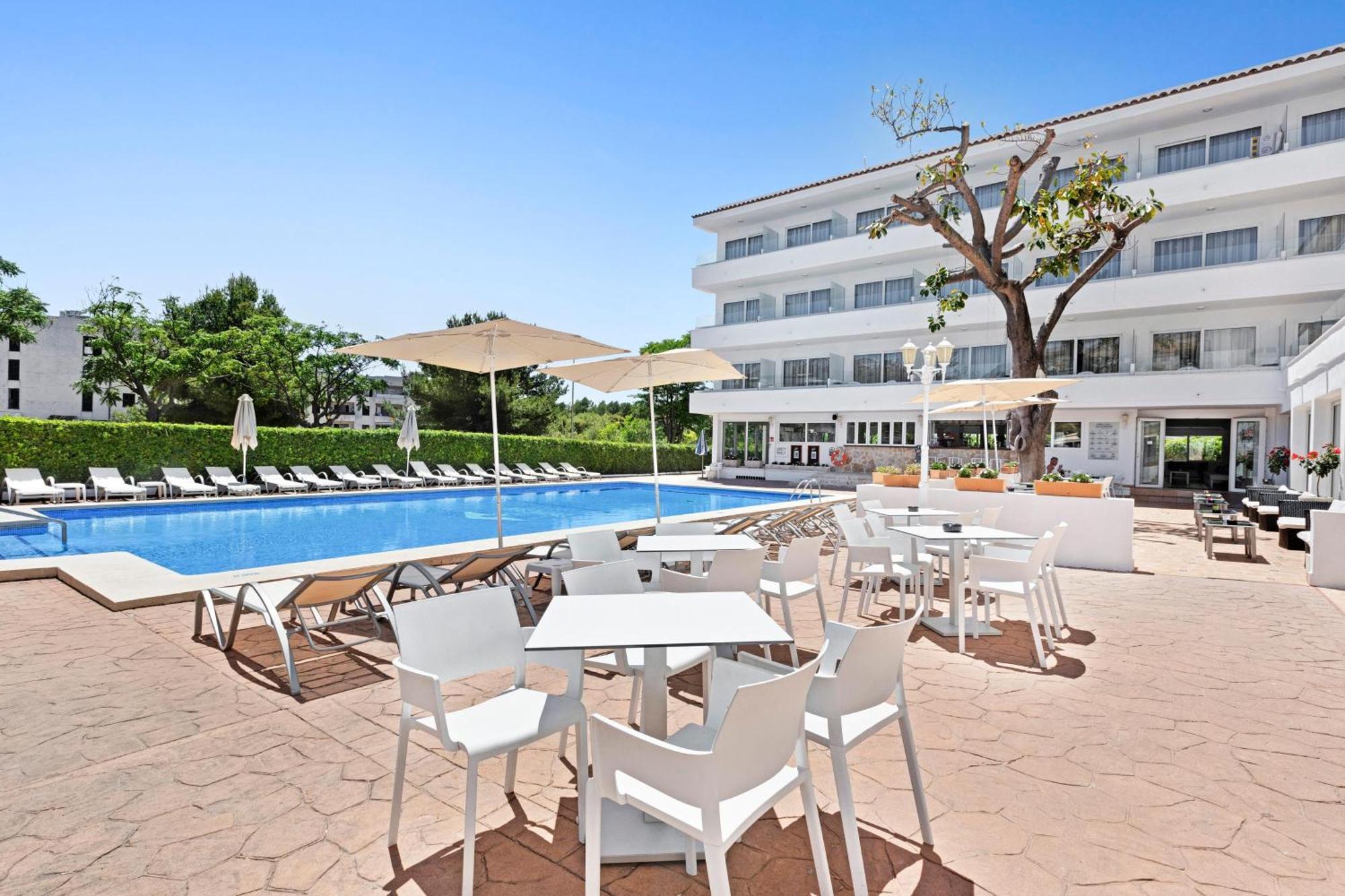 Thb Dos Playas - Adults Only Hotel Cala Ratjada  Exterior photo